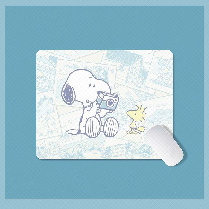 Mousepad Snoopy con cámara