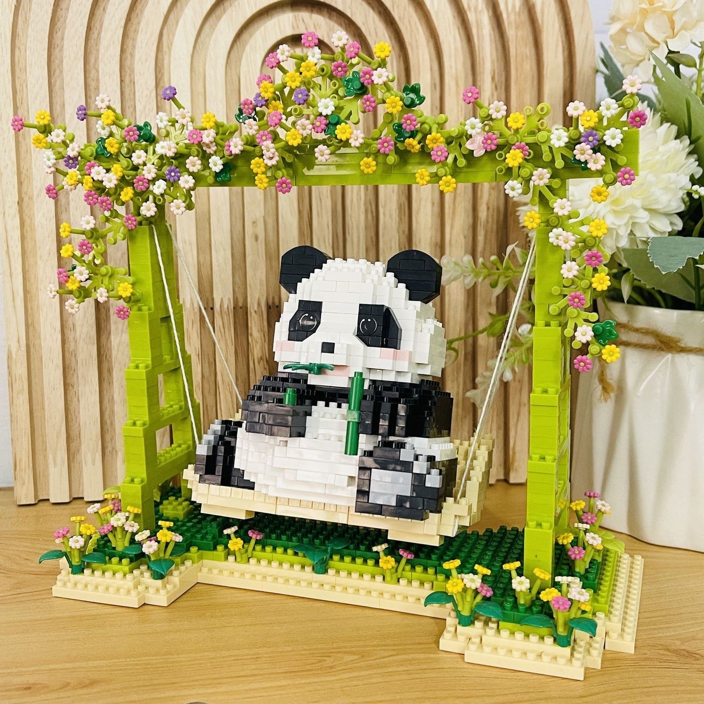 Lego de panda juguetón