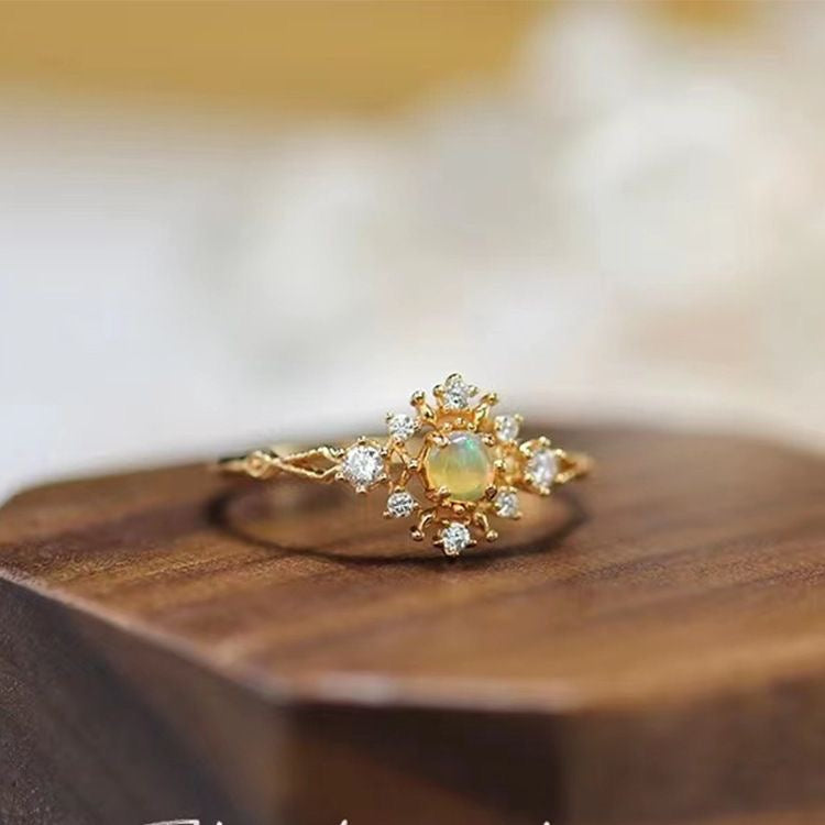 Anillo ajustable elegante tornasolado