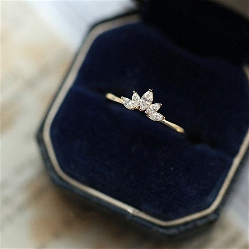 Anillo elegante ajustable