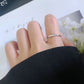 Anillo minimalista elegante