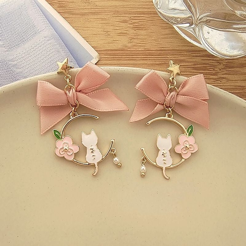 Aretes de gatito lazo