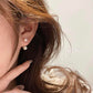 Arete elegante minimalista