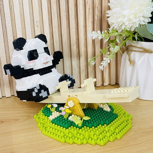 Lego de panda juguetón