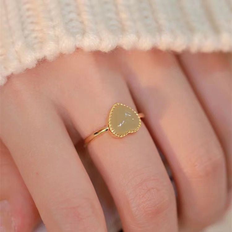 Anillo corazón jade ajustable