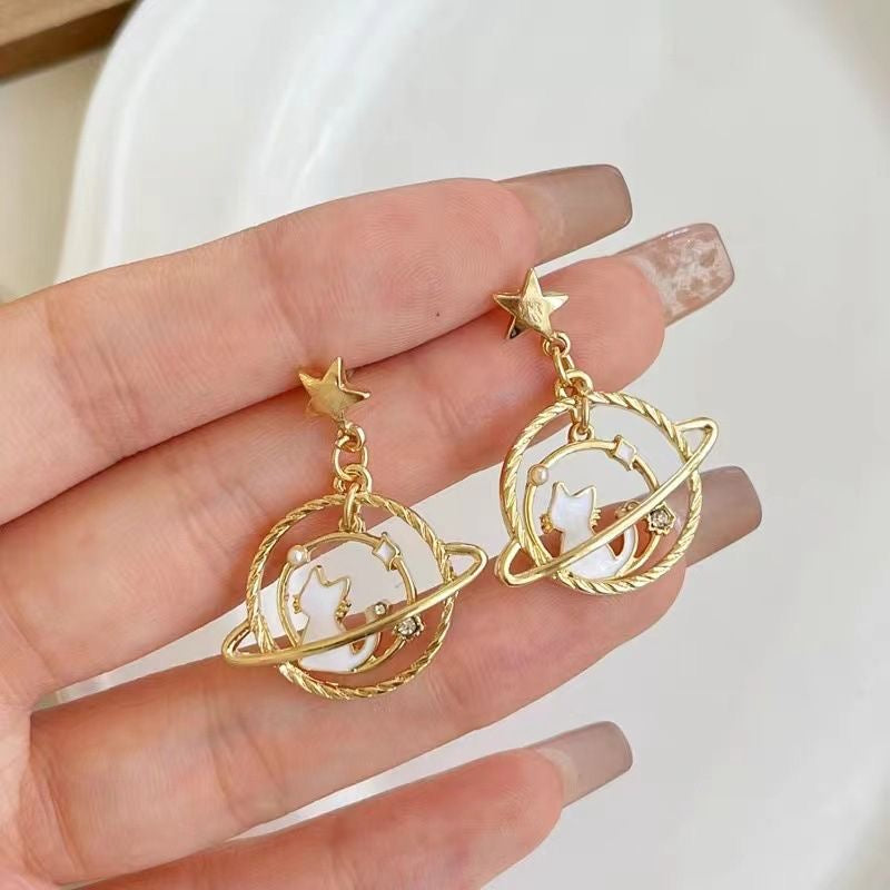 Aretes cute gatito planetario