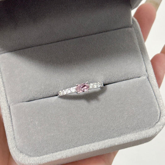 Anillo elegante rosa