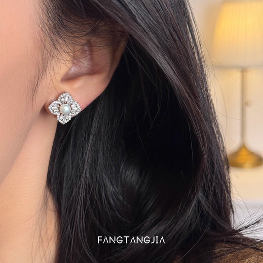 Aretes elegantes