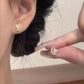 Aretes de corazón luna
