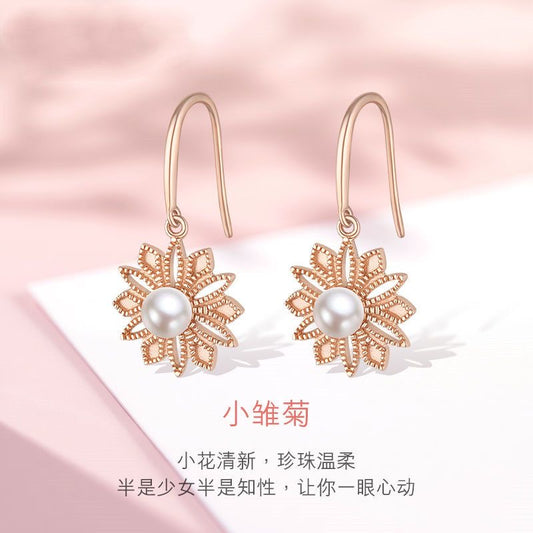Aretes de flor oro rosa