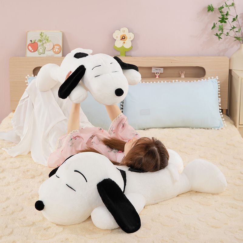 Peluche snoopy durmiendo